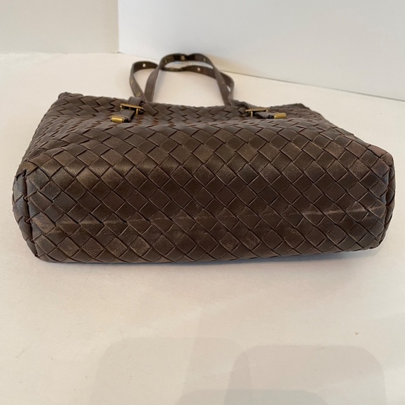 Bottega Veneta Intrecciato small tote 162937 Leather Shoulder Handbag Brown - Picture 6 of 16